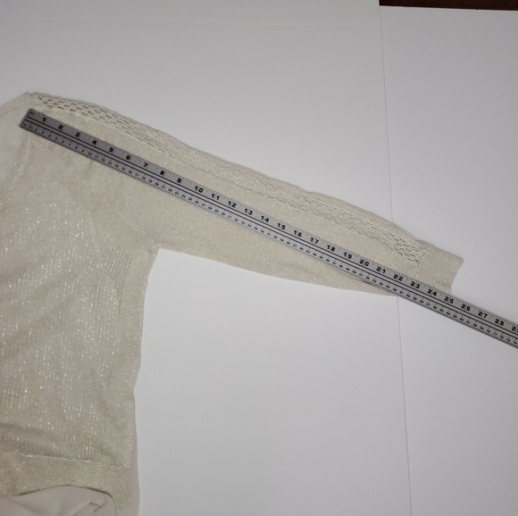 LUCKY BRAND womens Gold Shimmer Knit Layered Sweater size M - Picture 9 of 10